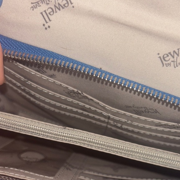 Jewell by Thirty-One Blue Crossbody Bag - Picture 5 of 5